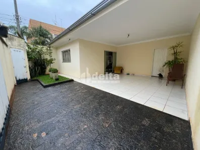 Casa com 4 Quartos à venda, 175m² no Granada, Uberlândia