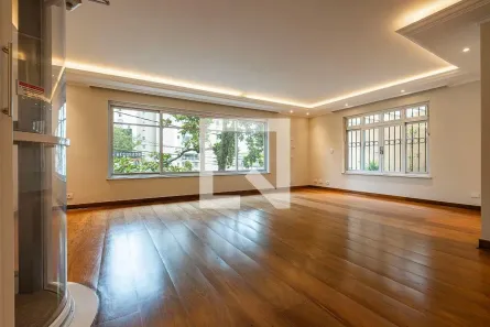 Casa com 3 Quartos à venda, 371m² no Sumaré, São Paulo