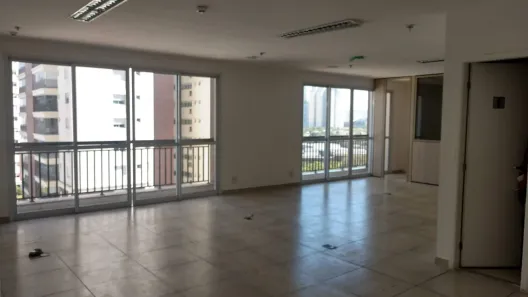 Sala Comercial à venda, 235m² no Água Branca, São Paulo