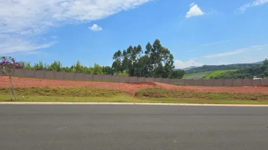 Lote/Terreno à venda, 1000m² no Ivoturucaia, Jundiaí