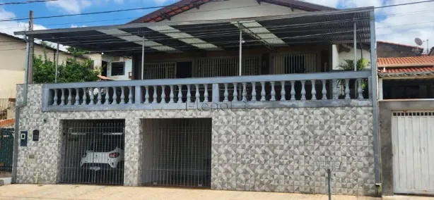 Casa com 3 Quartos à venda, 129m² no Vila Lemos, Campinas