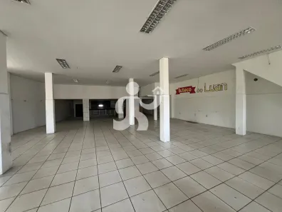 Casa com 3 Quartos para alugar, 225m² no Parque Orlanda II, Piracicaba