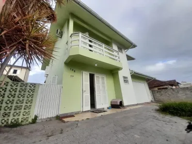 Casa com 4 Quartos à venda, 204m² no Capoeiras, Florianópolis