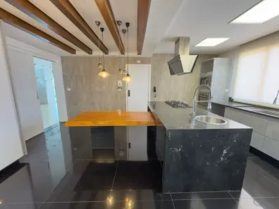 Apartamento com 4 Quartos à venda, 308m² no Nova Suiça, Goiânia