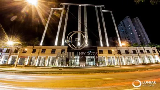 Sala Comercial à venda, 37m² no Condomínio Royal Park, São José dos Campos