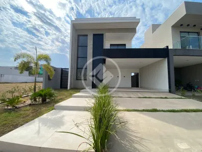 Casa de Condomínio com 4 Quartos à venda, 227m² no Condomínio Belvedere II, Cuiabá