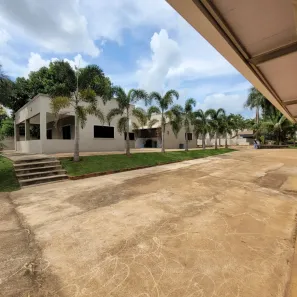 Fazenda/Sítio com 4 Quartos à venda, 250m² no Rosa dos Ventos, Aparecida de Goiânia