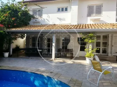 Sobrado com 5 Quartos à venda, 290m² no Interlagos, São Paulo