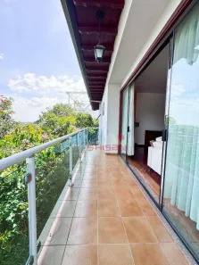 Casa de Condomínio com 3 Quartos para venda ou aluguel, 266m² no Arujázinho IV, Arujá