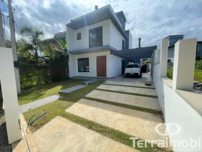 Casa com 3 Quartos à venda, 163m² no Praia da Barra, Garopaba