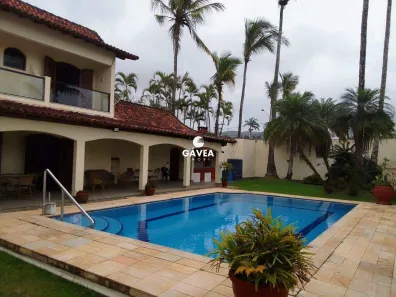 Casa com 6 Quartos à venda, 450m² no Jardim Virgínia, Guarujá