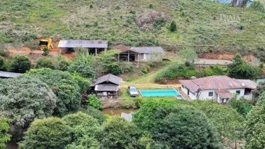 Fazenda/Sítio com 4 Quartos à venda, 100m² no Centro, Santa Leopoldina