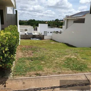 Lote/Terreno à venda, 360m² no Jardim Alvorada, Marília