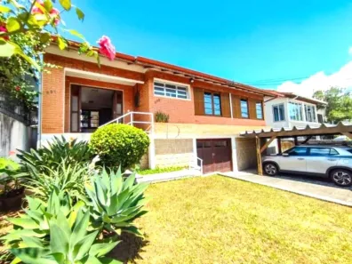 Casa com 3 Quartos à venda, 339m² no Coqueiros, Florianópolis