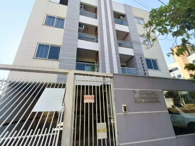 Apartamento com 2 Quartos para alugar, 80m² no Centro, Cascavel