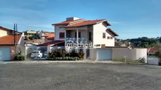 Casa com 3 Quartos à venda, 280m² no Jardim Chapadão, Campinas