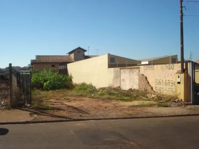 Lote/Terreno à venda, 440m² no Jardim Paulistano, São Carlos