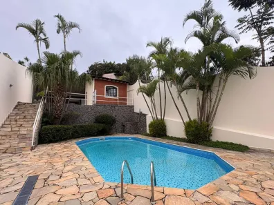 Sobrado com 4 Quartos para alugar, 350m² no Vila Oliveira, Mogi das Cruzes
