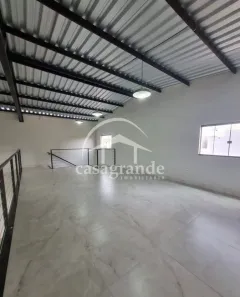 Galpão/Depósito/Armazém para alugar, 300m² no Grand Ville, Uberlândia