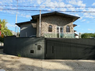 Sobrado com 3 Quartos à venda, 186m² no Jardim Chapadão, Campinas