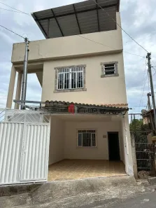 Casa com 3 Quartos à venda, 140m² no Santa Rita de Cássia, Juiz de Fora