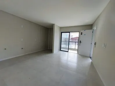 Apartamento com 2 Quartos à venda, 65m² no Meia Praia, Navegantes
