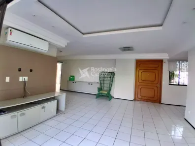 Apartamento com 3 Quartos para alugar, 197m² no Jóquei, Teresina