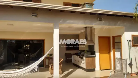 Casa de Condomínio com 4 Quartos para alugar, 303m² no Vila Aviação, Bauru
