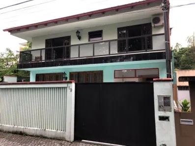 Casa com 3 Quartos à venda, 304m² no Floresta, Joinville