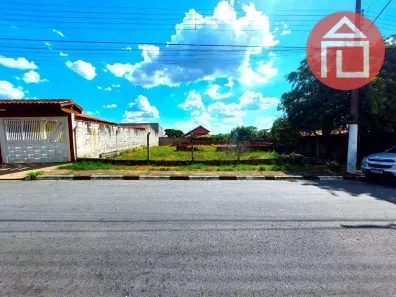 Lote/Terreno à venda, 600m² no Residencial Hípica Jaguari, Bragança Paulista