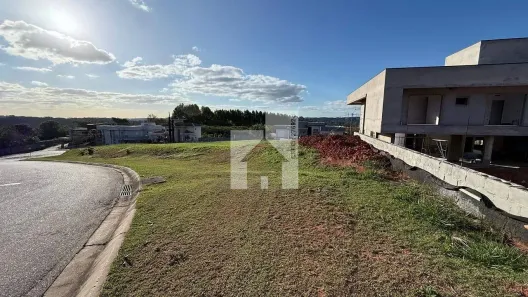 Lote/Terreno à venda, 1590m² no Caxambu, Jundiaí
