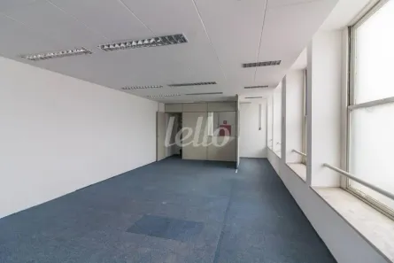 Sala Comercial para alugar, 110m² no República, São Paulo