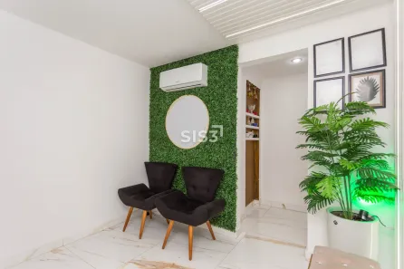 Sala Comercial com 2 Quartos à venda, 67m² no Centro, Curitiba