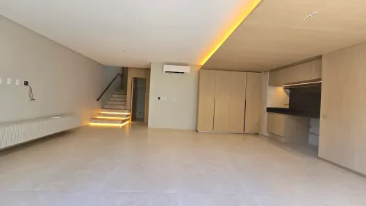 Casa de Condomínio com 3 Quartos à venda, 180m² no Jardim Vitória, Goiânia