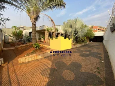 Casa com 3 Quartos à venda, 302m² no Vila Medon, Americana