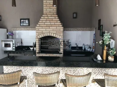 Casa com 3 Quartos à venda, 200m² no Nova Uberlândia, Uberlândia
