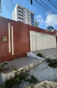Casa com 4 Quartos para alugar, 247m² no Tirol, Natal
