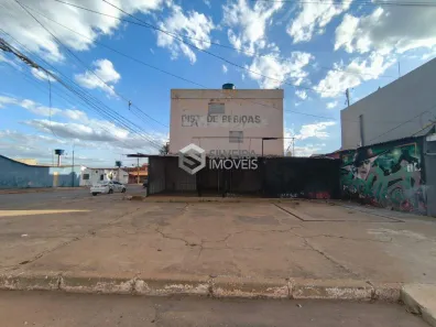 Prédio Comercial com 4 Quartos à venda, 180m² no Ceilândia Sul, Brasília