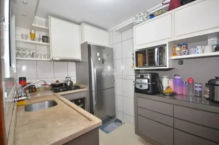 Sobrado com 3 Quartos à venda, 120m² no Capão Raso, Curitiba