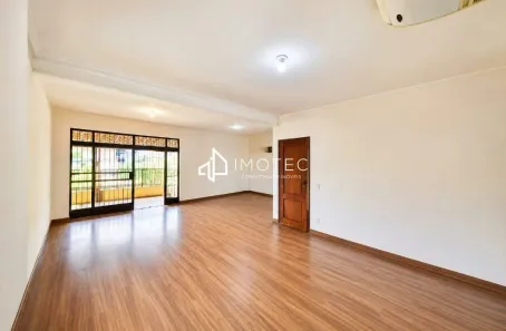 Casa com 4 Quartos à venda, 143m² no São Pedro, Belo Horizonte