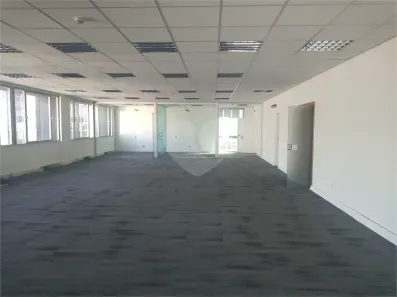 Ponto Comercial para alugar, 200m² no Bela Vista, São Paulo