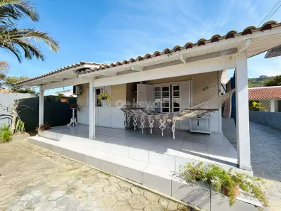 Casa com 2 Quartos à venda, 164m² no Navegantes, Laguna