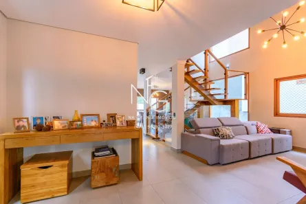 Casa de Condomínio com 4 Quartos à venda, 250m² no Moinho Velho, Cotia