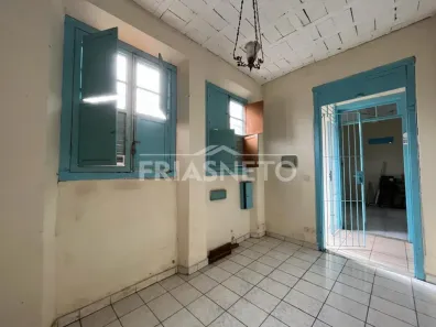 Casa com 3 Quartos para alugar, 231m² no Centro, Piracicaba