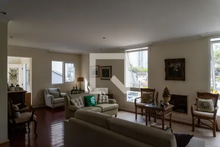 Casa com 5 Quartos à venda, 355m² no Jardim Londrina, São Paulo