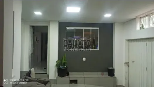 Sobrado com 5 Quartos à venda, 305m² no Santa Luzia, Uberlândia