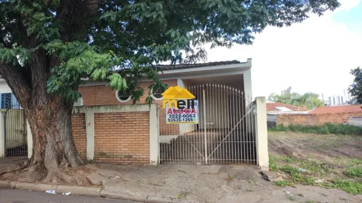 Casa com 3 Quartos para alugar, 136m² no Vila Santa Helena, Presidente Prudente