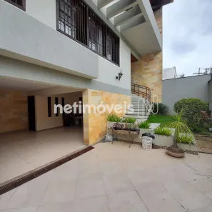 Casa com 3 Quartos à venda, 400m² no Álvaro Camargos, Belo Horizonte