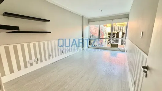 Sala Comercial à venda, 43m² no Moinhos de Vento, Porto Alegre