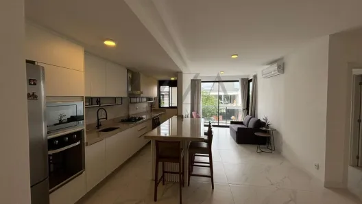 Apartamento com 3 Quartos à venda, 108m² no Jurerê Internacional, Florianópolis